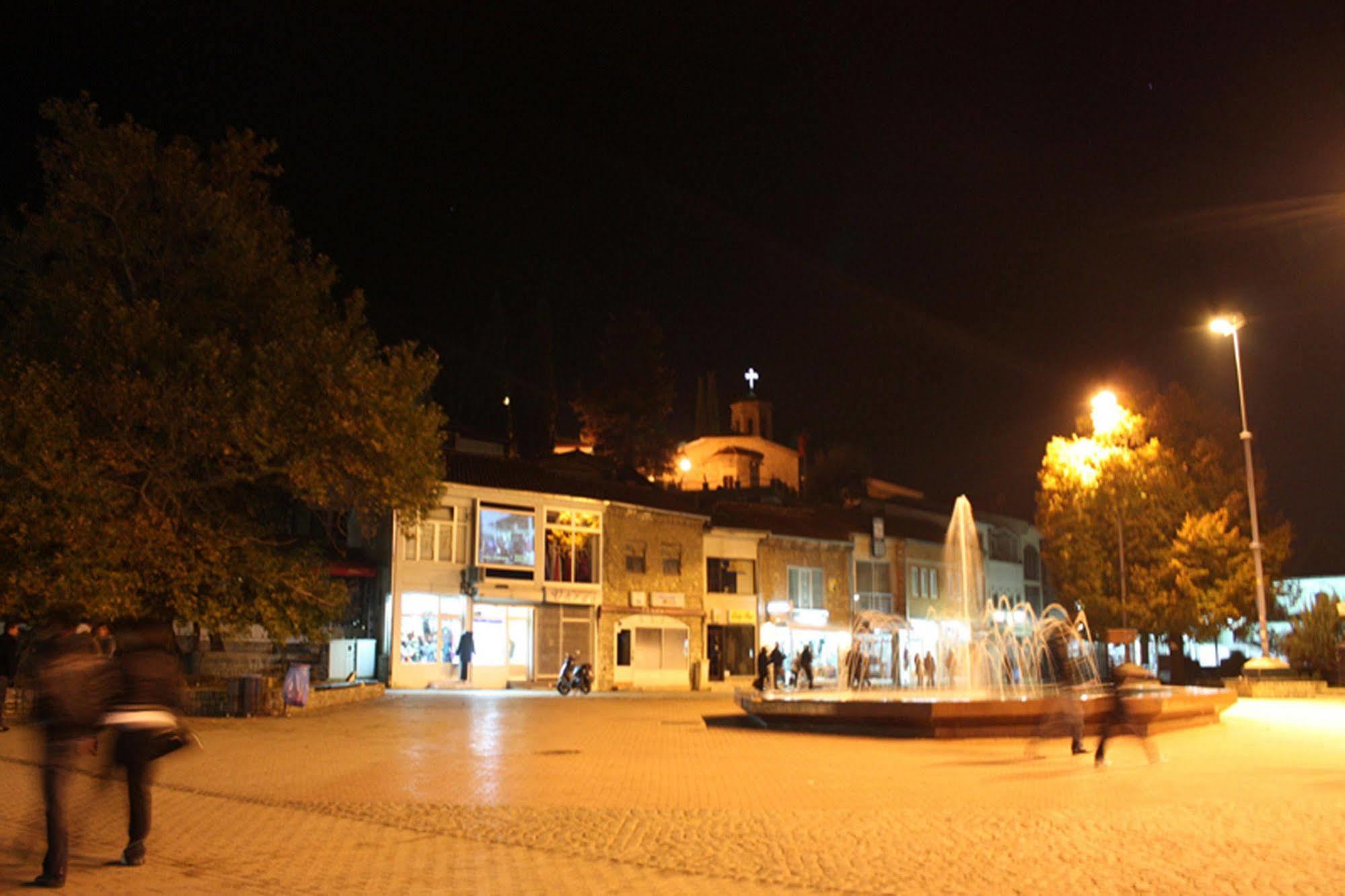 Luccia Apartments - Ohrid City Centre Zewnętrze zdjęcie