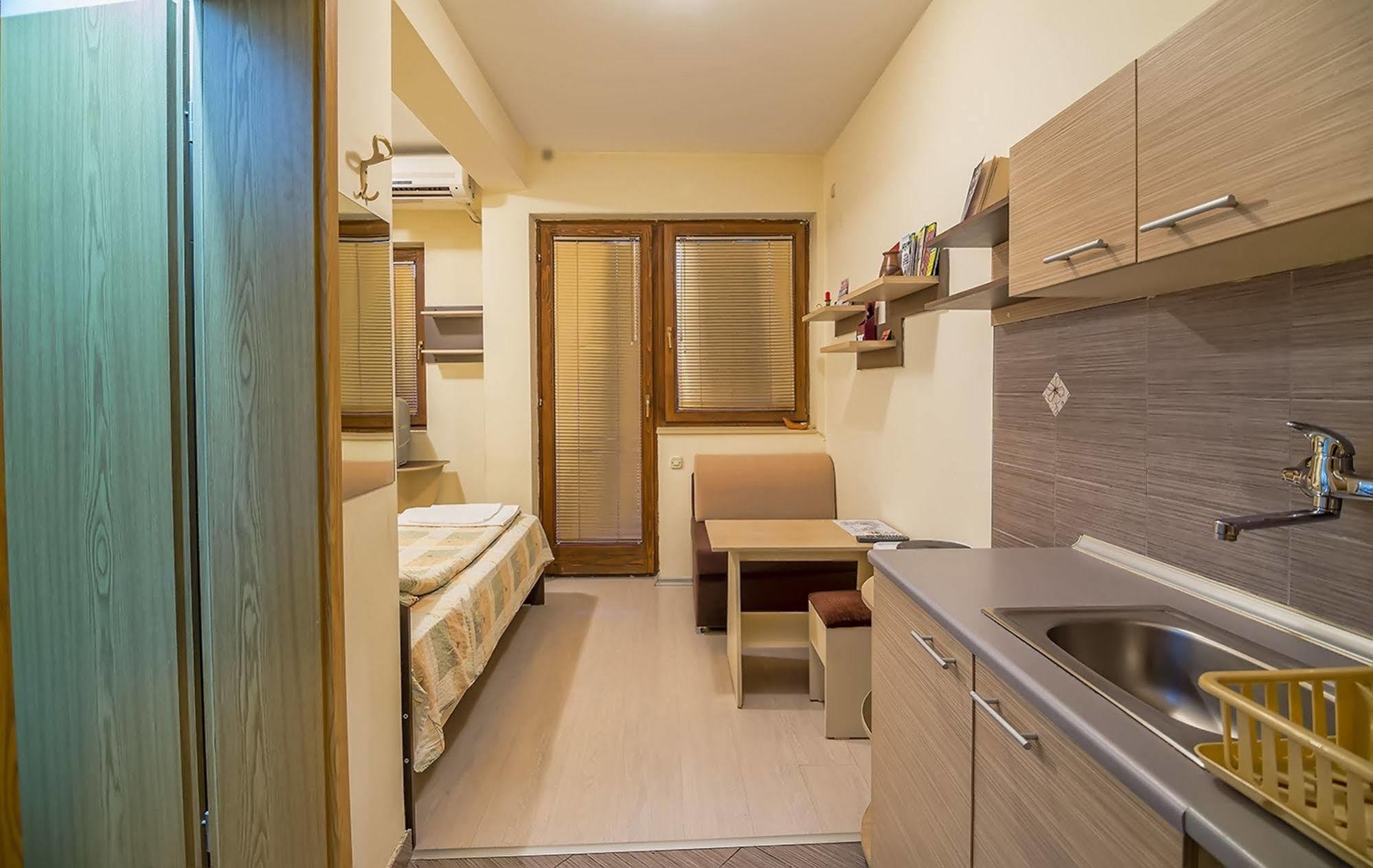 Luccia Apartments - Ohrid City Centre Zewnętrze zdjęcie