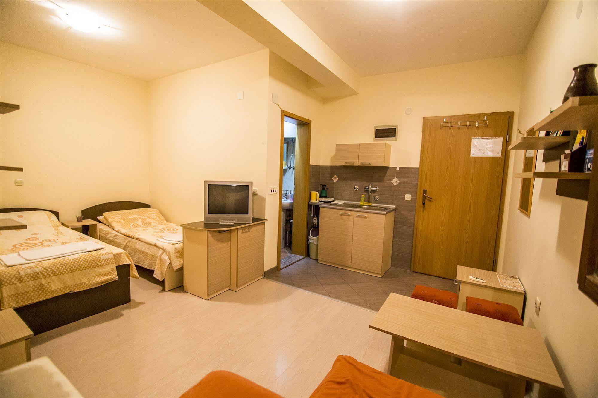 Luccia Apartments - Ohrid City Centre Zewnętrze zdjęcie